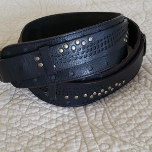 Cole Haan double layered black leather belt, small